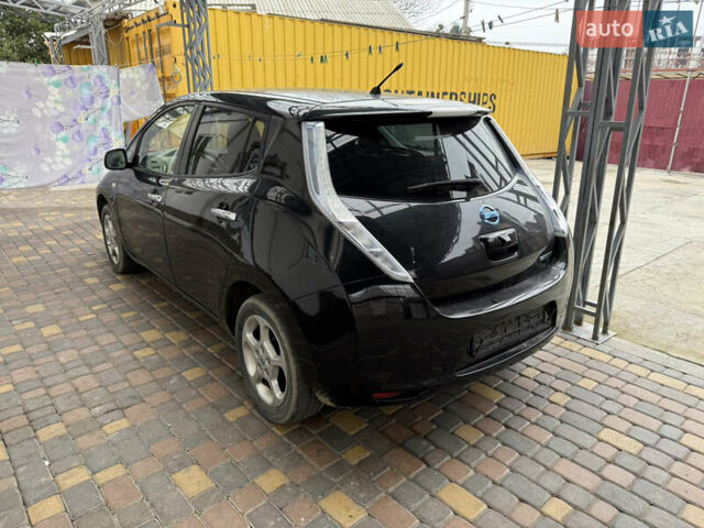 Чорний Ніссан Ліф, об'ємом двигуна 0 л та пробігом 148 тис. км за 4890 $, фото 1 на Automoto.ua