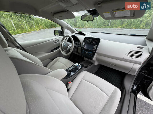 Чорний Ніссан Ліф, об'ємом двигуна 0 л та пробігом 90 тис. км за 5800 $, фото 13 на Automoto.ua