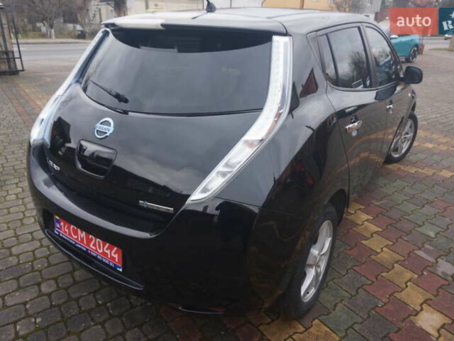 Черный Ниссан Лиф, объемом двигателя 0 л и пробегом 121 тыс. км за 4333 $, фото 17 на Automoto.ua