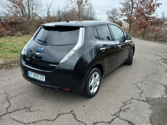 Черный Ниссан Лиф, объемом двигателя 0 л и пробегом 126 тыс. км за 5700 $, фото 2 на Automoto.ua