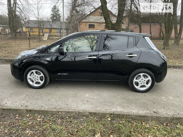 Черный Ниссан Лиф, объемом двигателя 0 л и пробегом 171 тыс. км за 5700 $, фото 5 на Automoto.ua