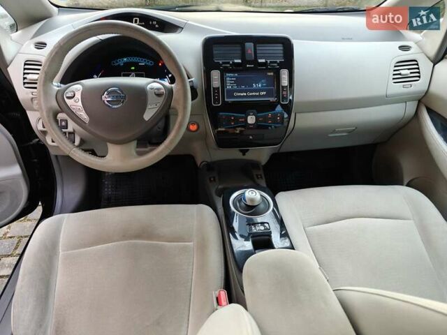 Черный Ниссан Лиф, объемом двигателя 0 л и пробегом 146 тыс. км за 3699 $, фото 9 на Automoto.ua