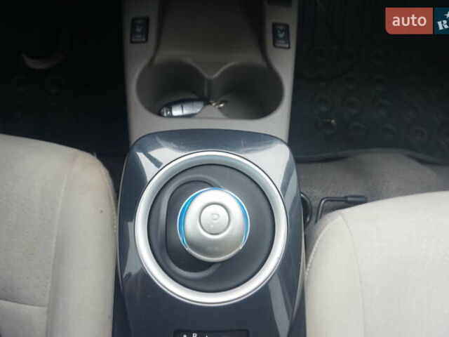 Черный Ниссан Лиф, объемом двигателя 0 л и пробегом 121 тыс. км за 4333 $, фото 36 на Automoto.ua