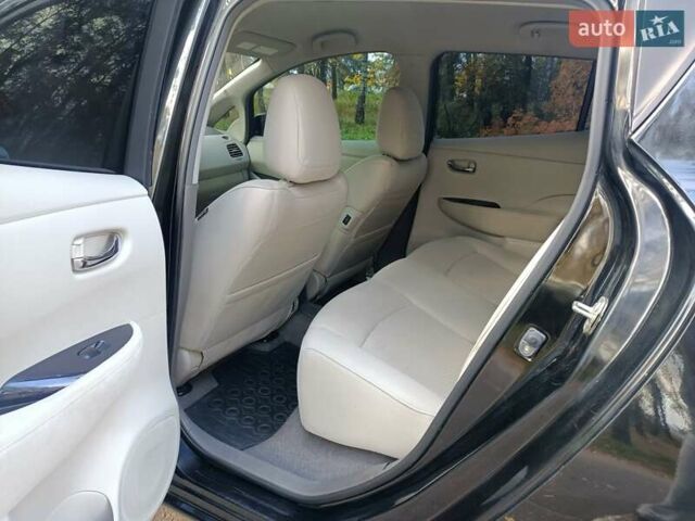 Чорний Ніссан Ліф, об'ємом двигуна 0 л та пробігом 159 тис. км за 4950 $, фото 17 на Automoto.ua