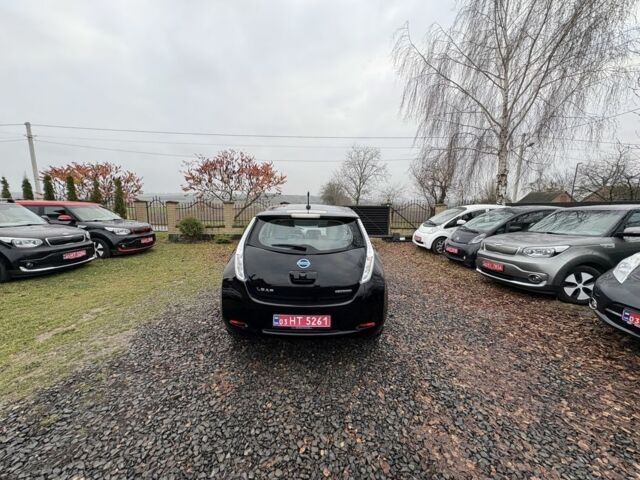 Черный Ниссан Лиф, объемом двигателя 0 л и пробегом 97 тыс. км за 4000 $, фото 5 на Automoto.ua