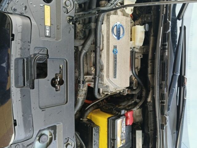 Черный Ниссан Лиф, объемом двигателя 0 л и пробегом 1 тыс. км за 4200 $, фото 11 на Automoto.ua