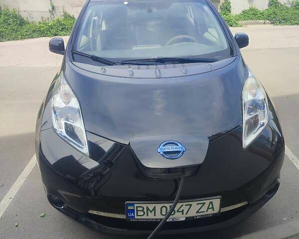 Черный Ниссан Лиф, объемом двигателя 0 л и пробегом 168 тыс. км за 5309 $, фото 3 на Automoto.ua