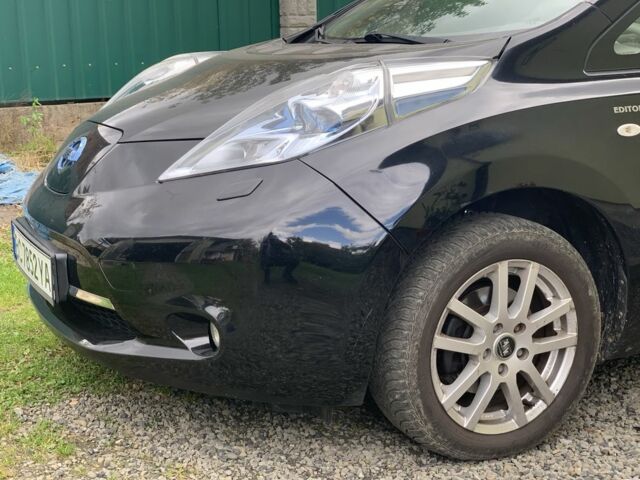Чорний Ніссан Ліф, об'ємом двигуна 0 л та пробігом 87 тис. км за 5500 $, фото 2 на Automoto.ua