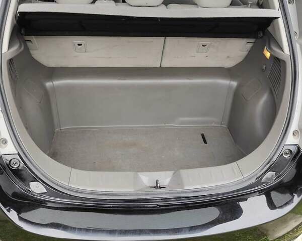 Черный Ниссан Лиф, объемом двигателя 0 л и пробегом 135 тыс. км за 5150 $, фото 5 на Automoto.ua