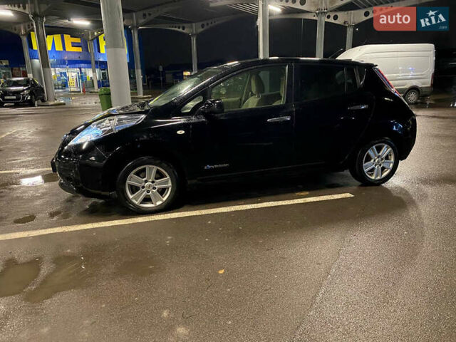 Черный Ниссан Лиф, объемом двигателя 0 л и пробегом 150 тыс. км за 3800 $, фото 1 на Automoto.ua