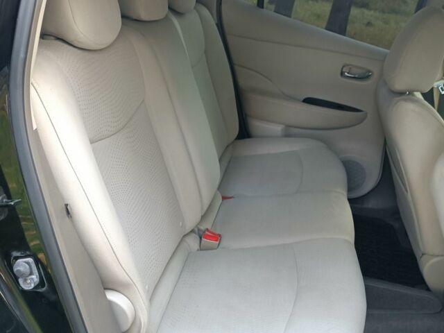 Чорний Ніссан Ліф, об'ємом двигуна 0 л та пробігом 159 тис. км за 4950 $, фото 17 на Automoto.ua