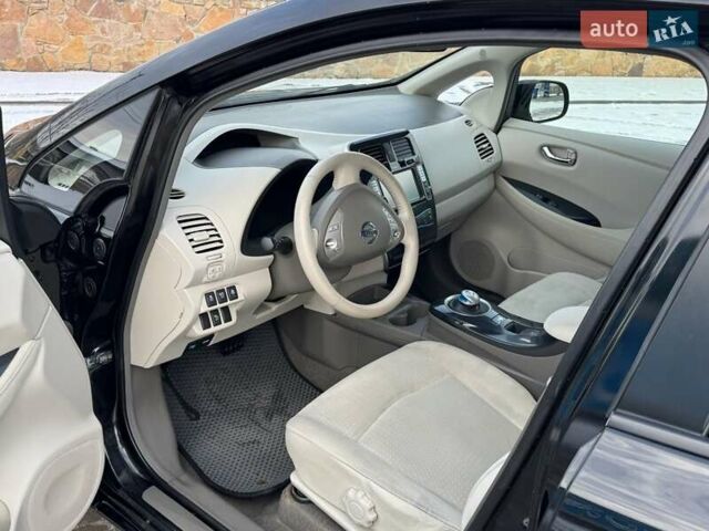 Чорний Ніссан Ліф, об'ємом двигуна 0 л та пробігом 101 тис. км за 5250 $, фото 3 на Automoto.ua