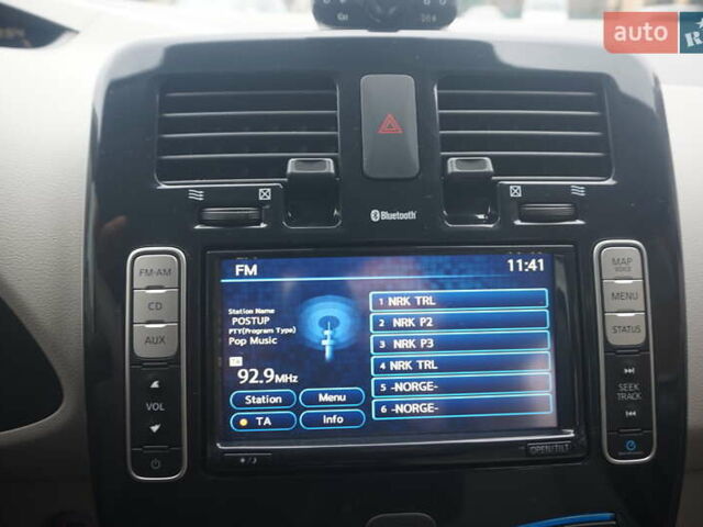 Черный Ниссан Лиф, объемом двигателя 0 л и пробегом 121 тыс. км за 4333 $, фото 33 на Automoto.ua