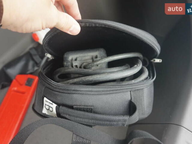 Черный Ниссан Лиф, объемом двигателя 0 л и пробегом 121 тыс. км за 4333 $, фото 51 на Automoto.ua