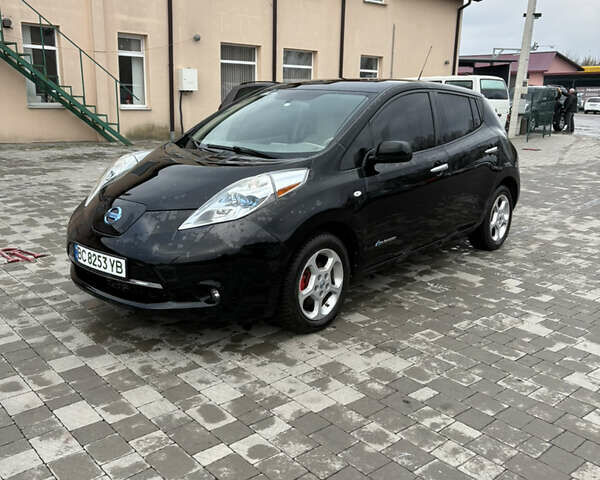 Чорний Ніссан Ліф, об'ємом двигуна 0 л та пробігом 153 тис. км за 4300 $, фото 2 на Automoto.ua