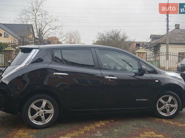 Черный Ниссан Лиф, объемом двигателя 0 л и пробегом 121 тыс. км за 4333 $, фото 7 на Automoto.ua