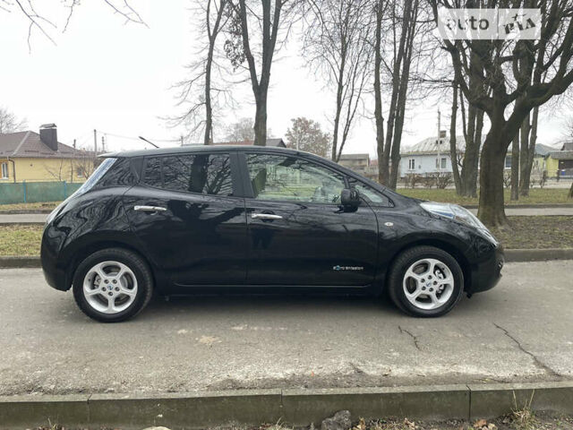 Черный Ниссан Лиф, объемом двигателя 0 л и пробегом 171 тыс. км за 5700 $, фото 4 на Automoto.ua