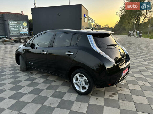 Черный Ниссан Лиф, объемом двигателя 0 л и пробегом 98 тыс. км за 5600 $, фото 9 на Automoto.ua