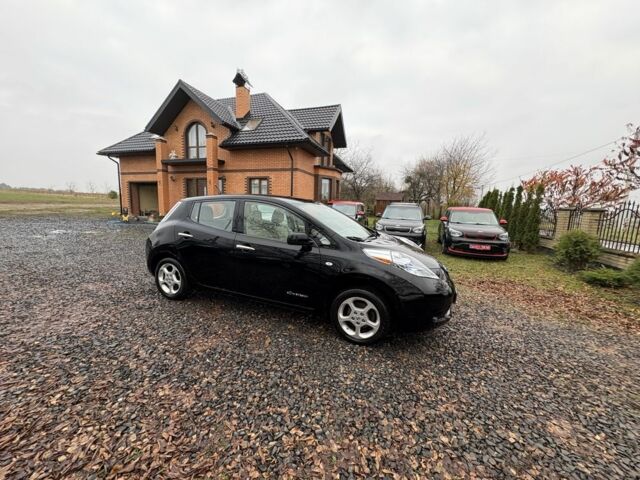 Чорний Ніссан Ліф, об'ємом двигуна 0 л та пробігом 97 тис. км за 4000 $, фото 1 на Automoto.ua