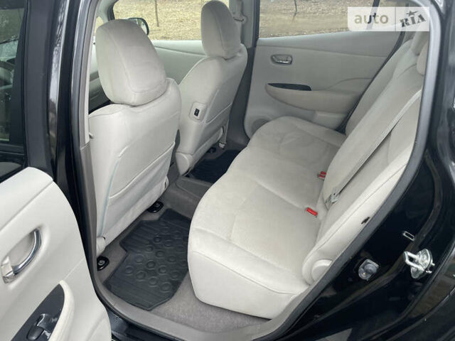 Черный Ниссан Лиф, объемом двигателя 0 л и пробегом 171 тыс. км за 5700 $, фото 14 на Automoto.ua