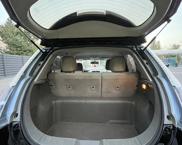 Черный Ниссан Лиф, объемом двигателя 0 л и пробегом 146 тыс. км за 8200 $, фото 5 на Automoto.ua