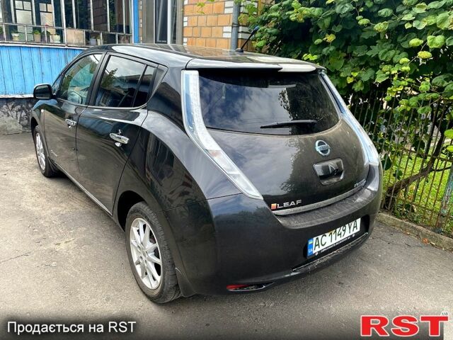 Чорний Ніссан Ліф, об'ємом двигуна 0 л та пробігом 114 тис. км за 6000 $, фото 3 на Automoto.ua