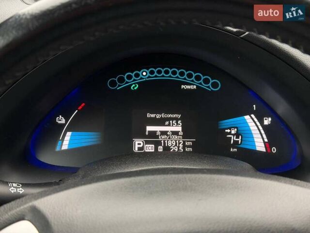 Чорний Ніссан Ліф, об'ємом двигуна 0 л та пробігом 118 тис. км за 7500 $, фото 43 на Automoto.ua