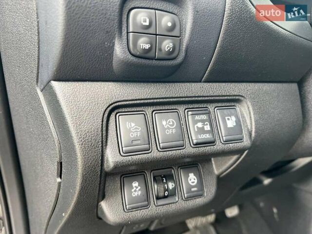 Ниссан Лиф 2013 в Львове на Automoto.ua Черный Ниссан Лиф, объемом двигателя 0 л и пробегом 117 тыс. км за 6980 $, фото 19 на Automoto.ua