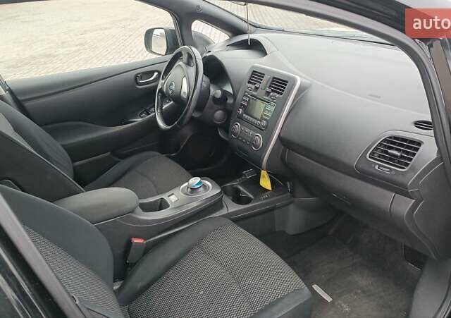 Чорний Ніссан Ліф, об'ємом двигуна 0 л та пробігом 107 тис. км за 5050 $, фото 7 на Automoto.ua