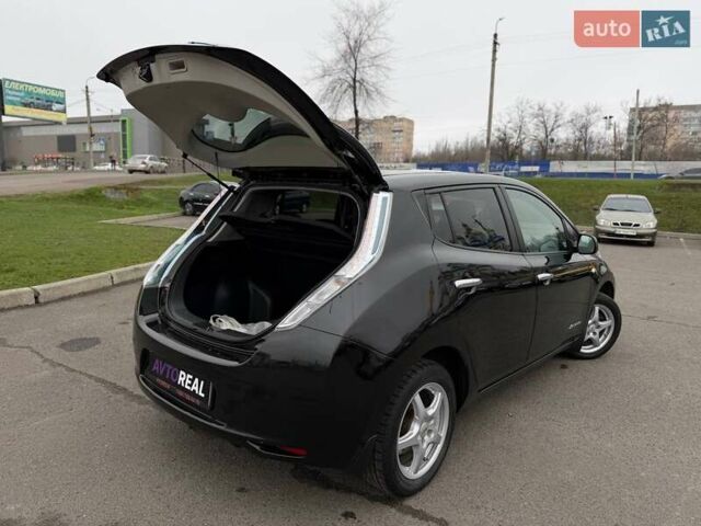 Чорний Ніссан Ліф, об'ємом двигуна 0 л та пробігом 118 тис. км за 7500 $, фото 27 на Automoto.ua