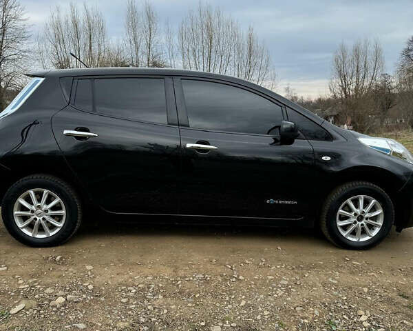 Черный Ниссан Лиф, объемом двигателя 0 л и пробегом 127 тыс. км за 7100 $, фото 3 на Automoto.ua