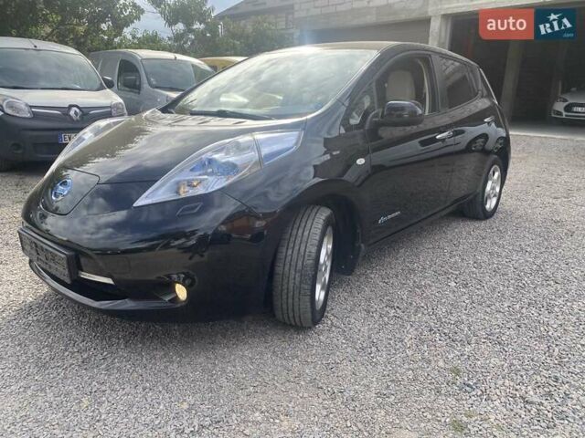 Черный Ниссан Лиф, объемом двигателя 0 л и пробегом 125 тыс. км за 5500 $, фото 1 на Automoto.ua