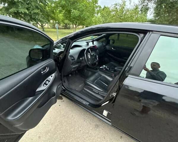 Черный Ниссан Лиф, объемом двигателя 0 л и пробегом 141 тыс. км за 6400 $, фото 12 на Automoto.ua