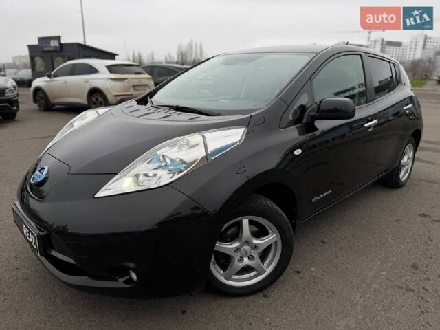 Чорний Ніссан Ліф, об'ємом двигуна 0 л та пробігом 118 тис. км за 7500 $, фото 11 на Automoto.ua