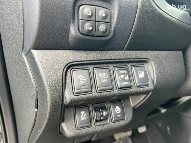 Ниссан Лиф 2013 в Львове на Automoto.ua Черный Ниссан Лиф, объемом двигателя 0 л и пробегом 117 тыс. км за 6980 $, фото 19 на Automoto.ua