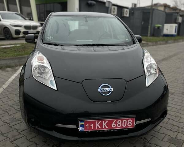 Черный Ниссан Лиф, объемом двигателя 0 л и пробегом 108 тыс. км за 4999 $, фото 4 на Automoto.ua