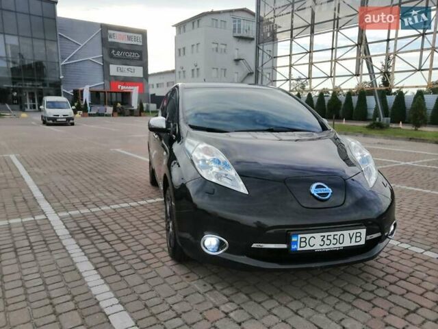Черный Ниссан Лиф, объемом двигателя 0 л и пробегом 146 тыс. км за 7900 $, фото 3 на Automoto.ua