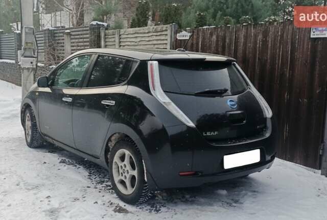 Чорний Ніссан Ліф, об'ємом двигуна 0 л та пробігом 180 тис. км за 7250 $, фото 4 на Automoto.ua