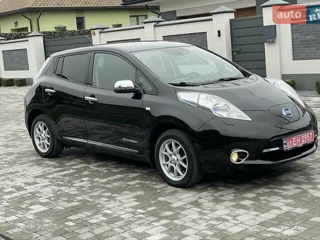 Черный Ниссан Лиф, объемом двигателя 0 л и пробегом 128 тыс. км за 7200 $, фото 8 на Automoto.ua