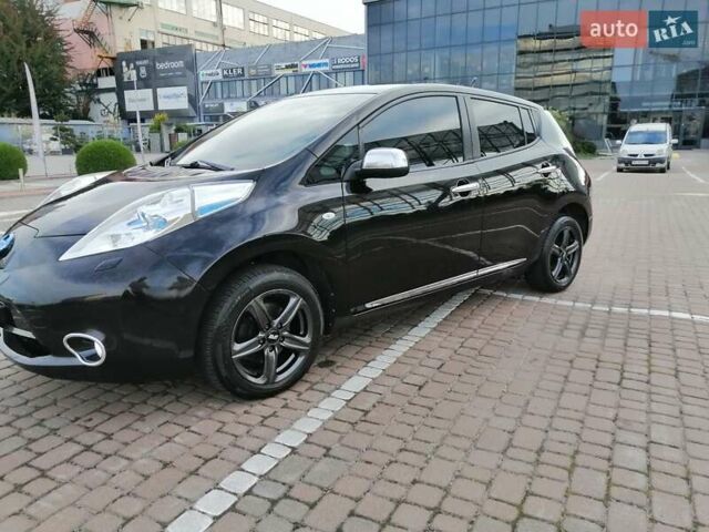 Черный Ниссан Лиф, объемом двигателя 0 л и пробегом 146 тыс. км за 7900 $, фото 36 на Automoto.ua