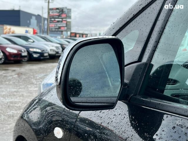 Ниссан Лиф 2013 в Львове на Automoto.ua Черный Ниссан Лиф, объемом двигателя 0 л и пробегом 117 тыс. км за 6980 $, фото 13 на Automoto.ua