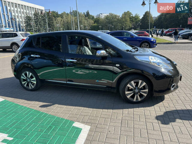 Черный Ниссан Лиф, объемом двигателя 0 л и пробегом 159 тыс. км за 6499 $, фото 5 на Automoto.ua