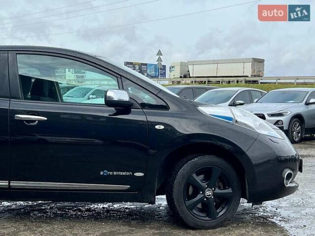 Ниссан Лиф 2013 в Львове на Automoto.ua Черный Ниссан Лиф, объемом двигателя 0 л и пробегом 117 тыс. км за 6980 $, фото 11 на Automoto.ua