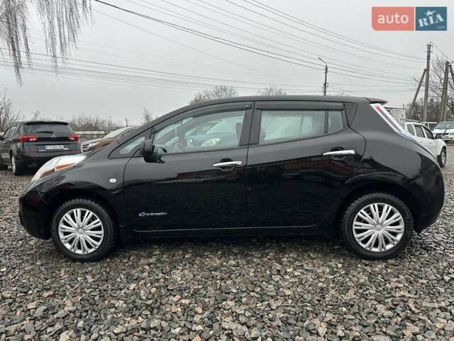 Черный Ниссан Лиф, объемом двигателя 0 л и пробегом 200 тыс. км за 4900 $, фото 12 на Automoto.ua