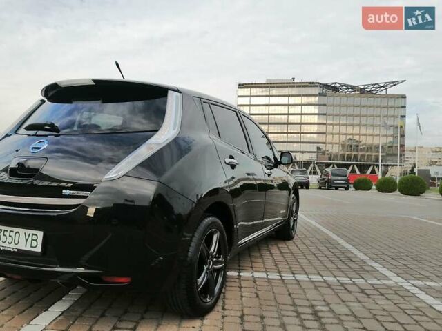 Черный Ниссан Лиф, объемом двигателя 0 л и пробегом 146 тыс. км за 7900 $, фото 14 на Automoto.ua