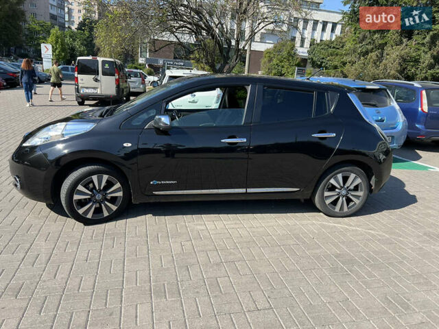 Черный Ниссан Лиф, объемом двигателя 0 л и пробегом 159 тыс. км за 6499 $, фото 4 на Automoto.ua