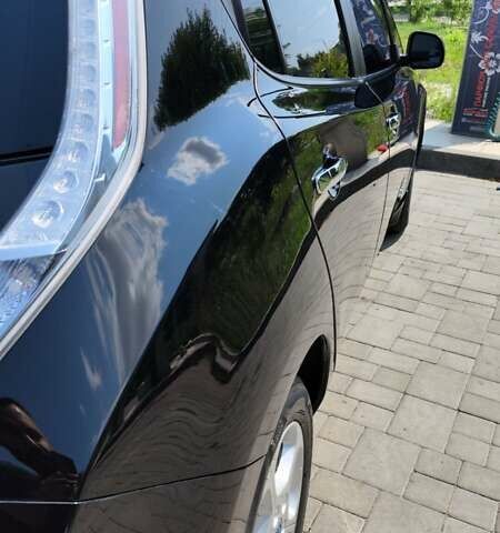 Черный Ниссан Лиф, объемом двигателя 0 л и пробегом 140 тыс. км за 7600 $, фото 7 на Automoto.ua