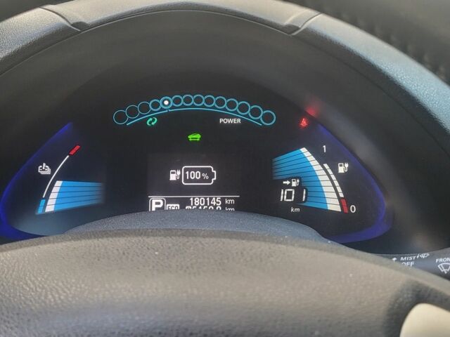 Черный Ниссан Лиф, объемом двигателя 0 л и пробегом 180 тыс. км за 5200 $, фото 3 на Automoto.ua