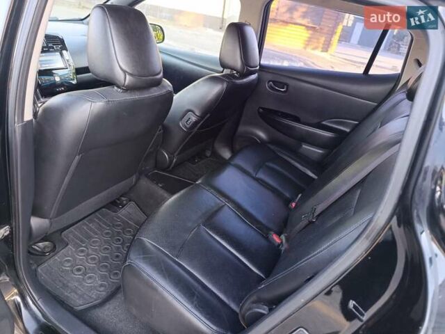 Черный Ниссан Лиф, объемом двигателя 0 л и пробегом 205 тыс. км за 6300 $, фото 25 на Automoto.ua