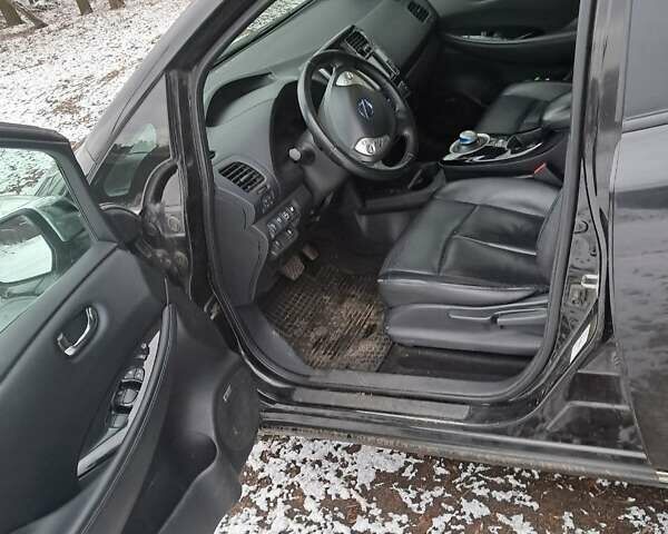 Черный Ниссан Лиф, объемом двигателя 0 л и пробегом 133 тыс. км за 7450 $, фото 8 на Automoto.ua